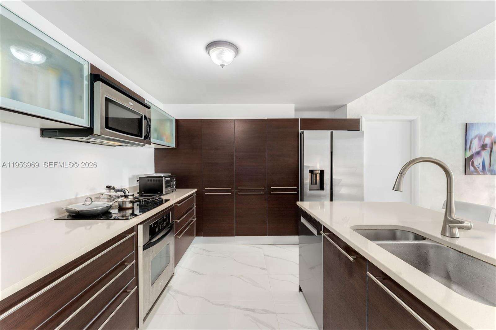 Quantum On The Bay at 1900 Bayshore Dr, Miami, FL 33132 - For Sale photo 7