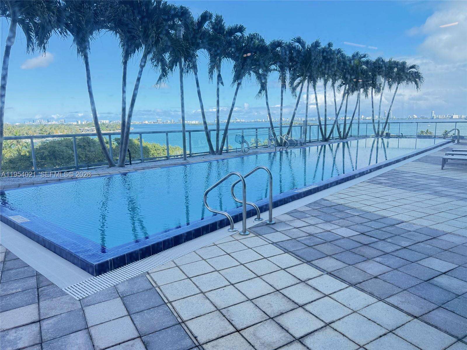 BLUE - 601 36 St, Miami, FL 33137 | Picture 19