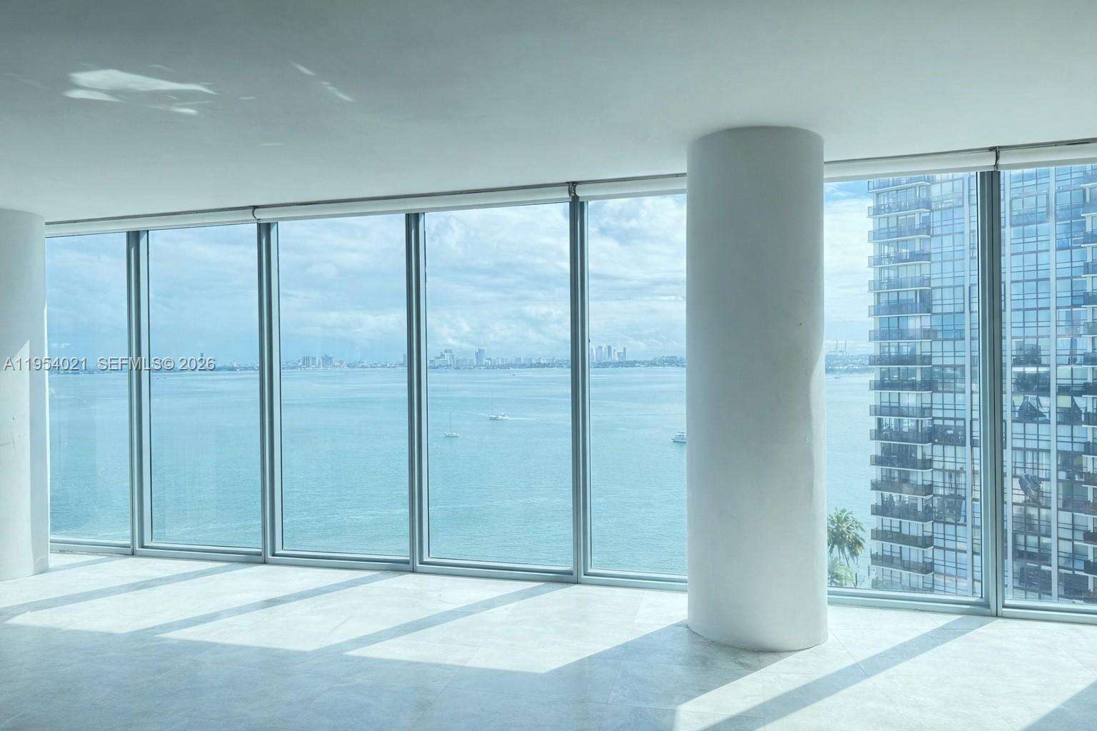 BLUE - 601 36 St, Miami, FL 33137 | Picture 3