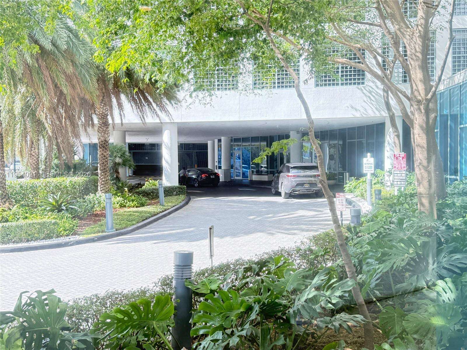 BLUE - 601 36 St, Miami, FL 33137 | Picture 24