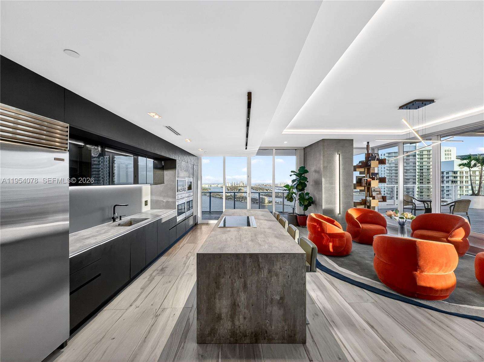 PARAMOUNT BAY - 2020 Bayshore Dr, Miami, FL 33137 | Picture 24