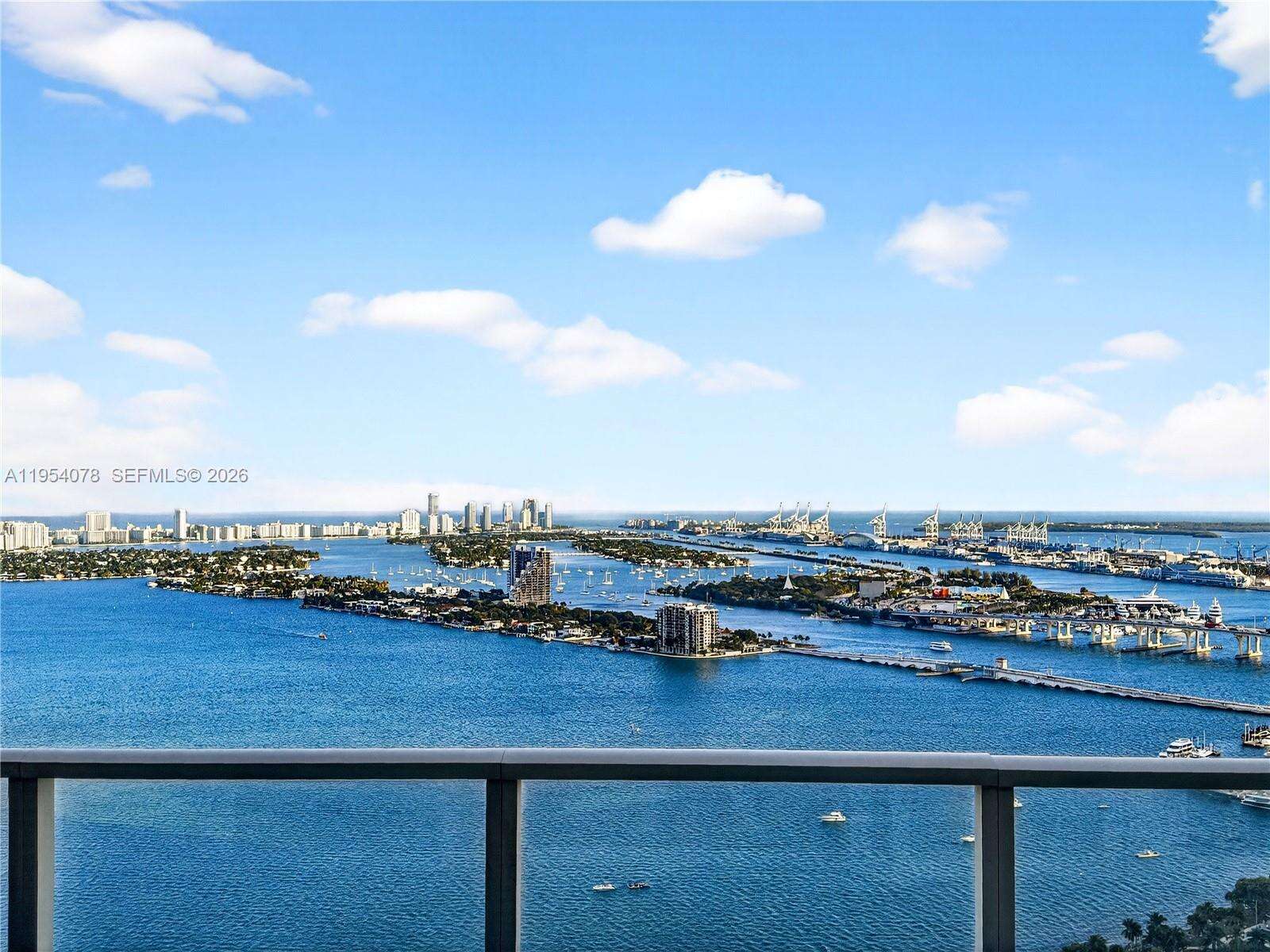 PARAMOUNT BAY - 2020 Bayshore Dr, Miami, FL 33137 | Picture 34