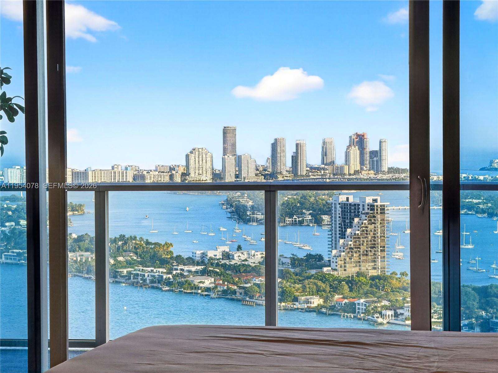 PARAMOUNT BAY - 2020 Bayshore Dr, Miami, FL 33137 | Picture 35