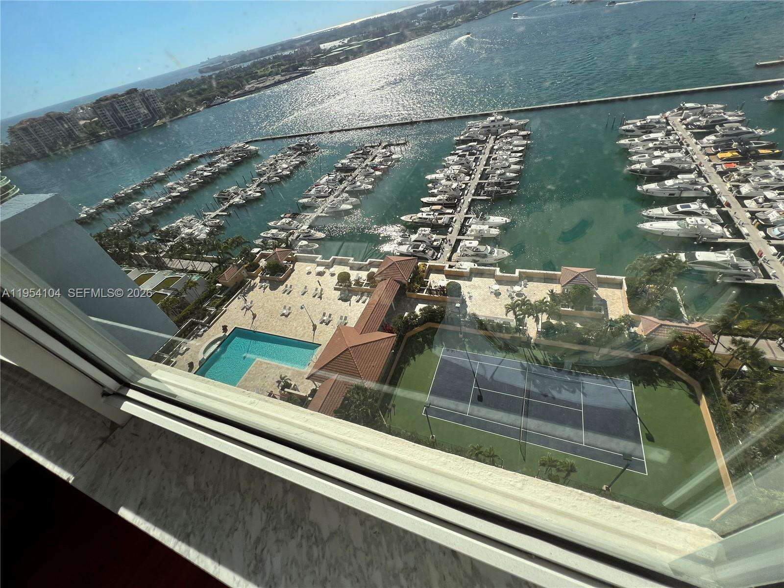 YACHT CLUB AT PORTOFINO - 90 Alton Rd, Miami Beach, FL 33139 | Picture 22