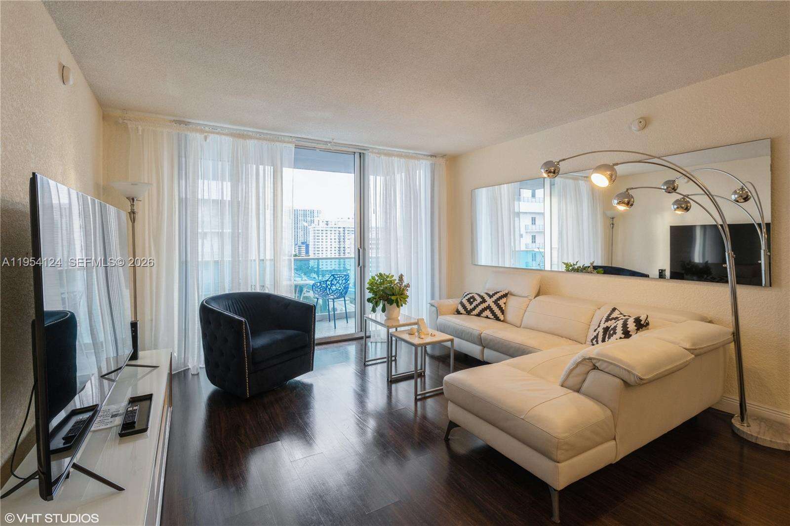 Sian Ocean Residences at 4001 Ocean Dr, Hollywood, FL 33019 - For Sale photo 13