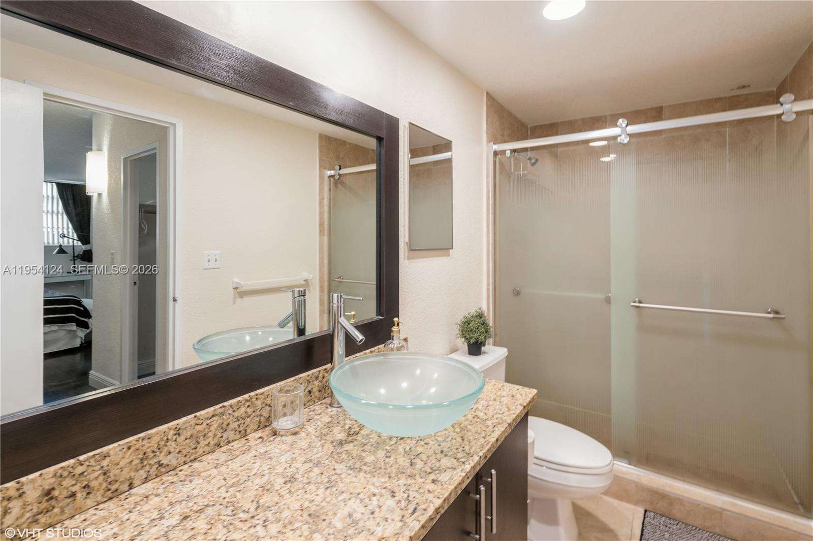 Sian Ocean Residences at 4001 Ocean Dr, Hollywood, FL 33019 - For Sale photo 4