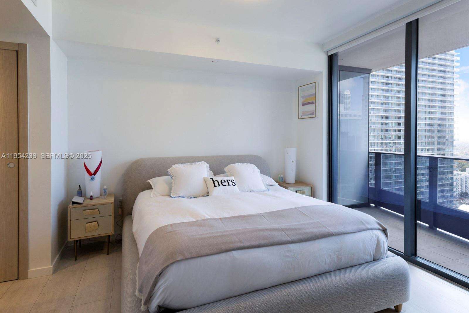 Brickell Flatiron at 1000 Brickell Plz, Miami, FL 33131 - For Sale photo 7