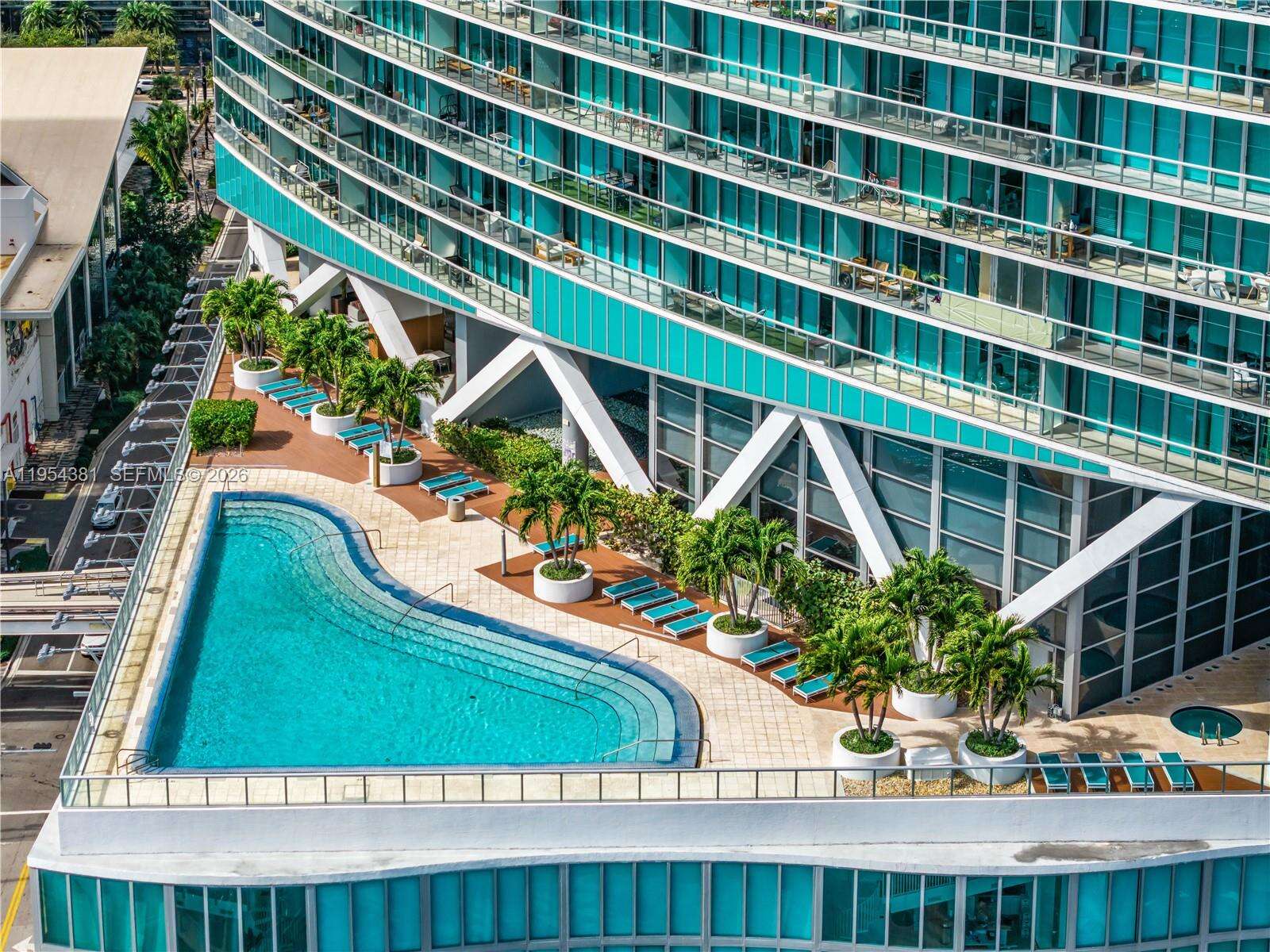 Marina Blue at 888 Biscayne Blvd, Miami, FL 33132 - For Sale photo 17
