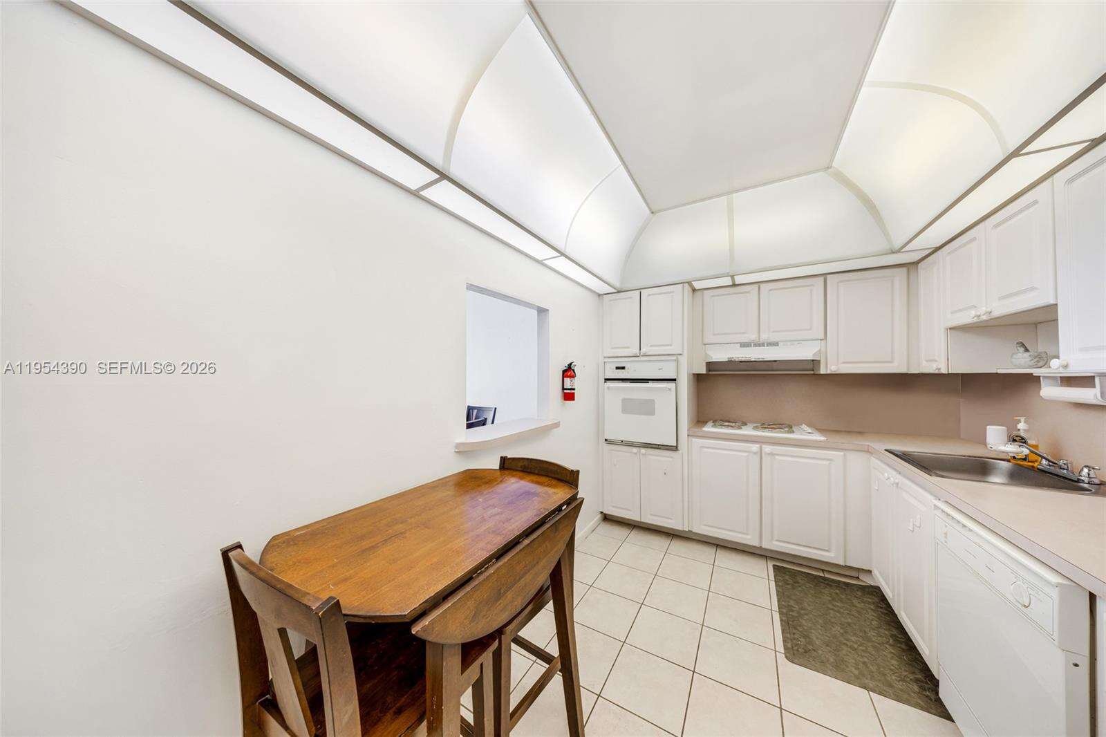 Ocean Reserve at 19370 Collins Ave, Sunny Isles Beach, FL 33160 - For Sale photo 11