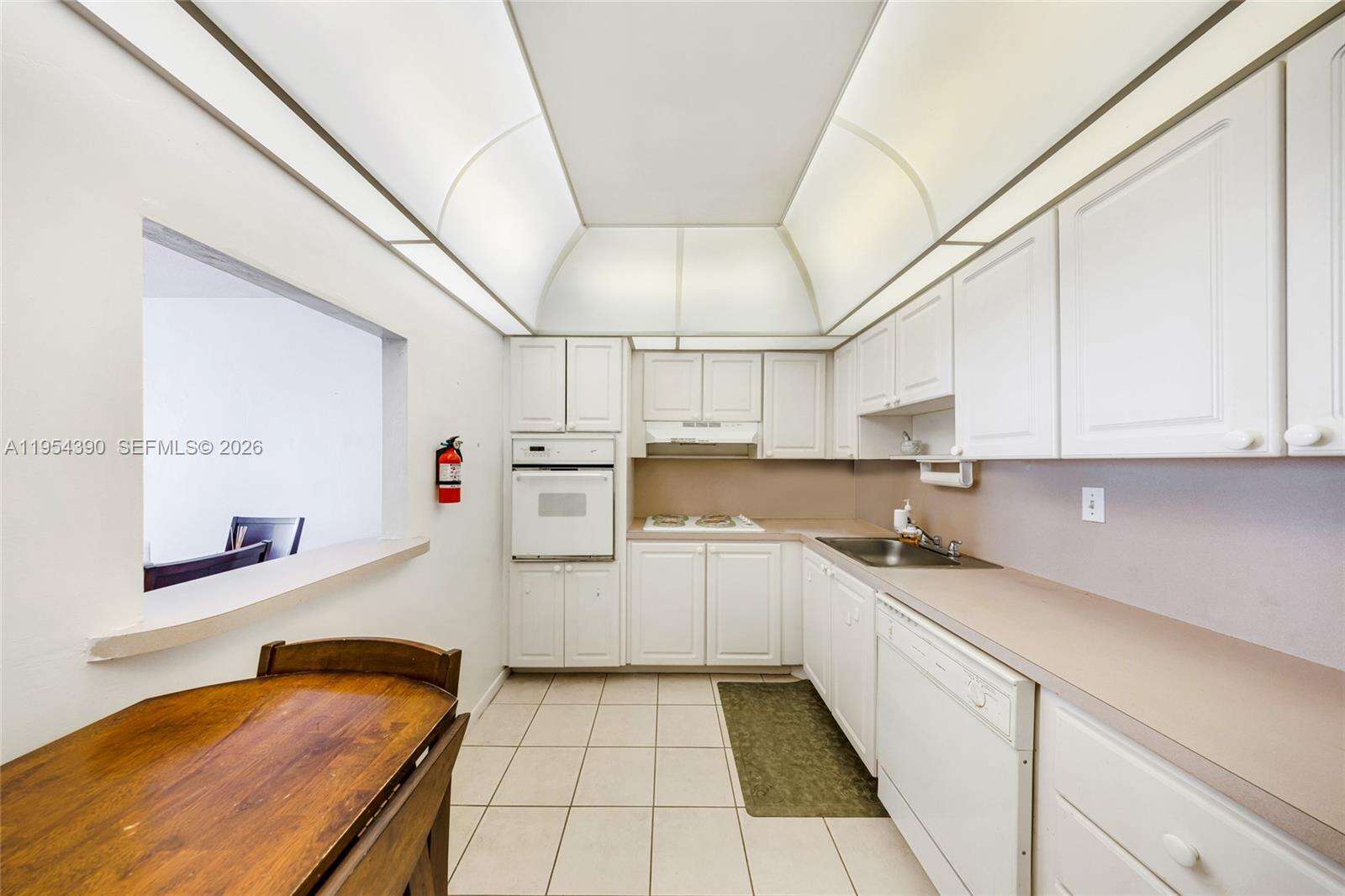 Ocean Reserve at 19370 Collins Ave, Sunny Isles Beach, FL 33160 - For Sale photo 12