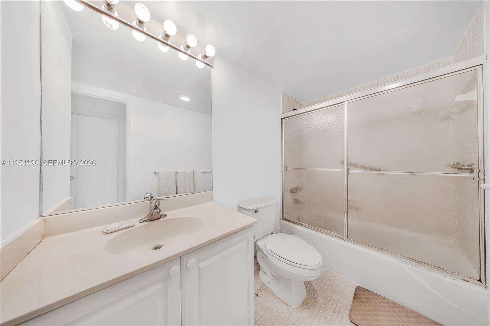 Ocean Reserve at 19370 Collins Ave, Sunny Isles Beach, FL 33160 - For Sale photo 20