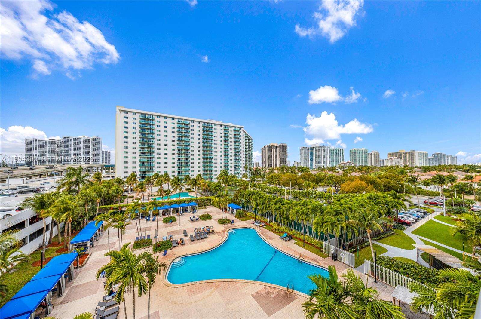Ocean Reserve at 19370 Collins Ave, Sunny Isles Beach, FL 33160 - For Sale photo 26