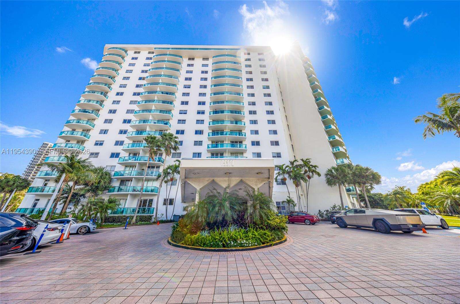 Ocean Reserve at 19370 Collins Ave, Sunny Isles Beach, FL 33160 - For Sale photo 38