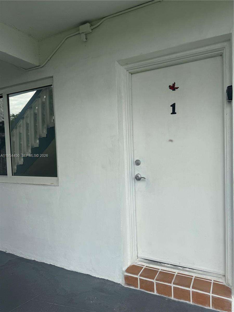 Ro Mont Gdns Andover B Condos for Sale & Rent | Picture 1