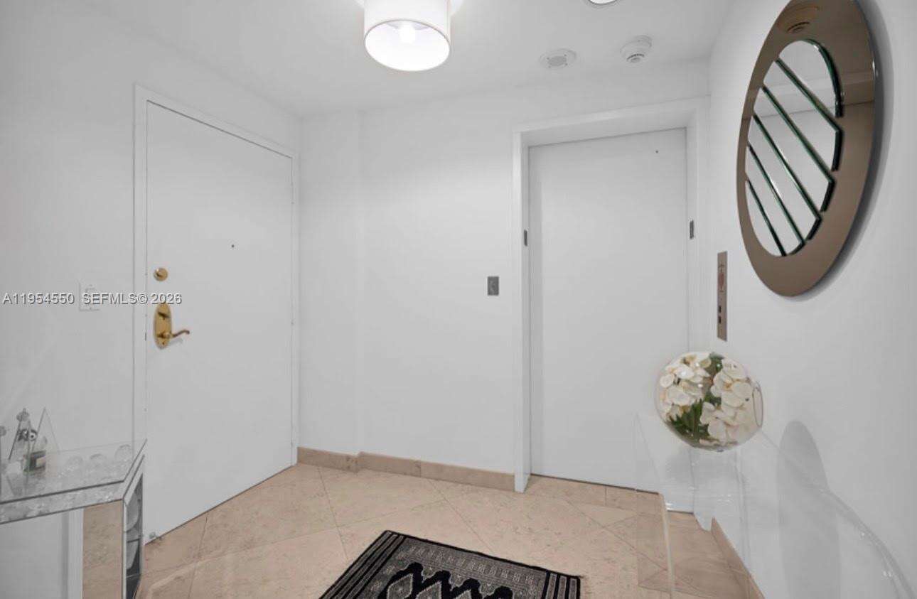MAJESTIC TOWER AT BAL HARBOUR - 9601 Collins Ave, Bal Harbour, FL 33154 | Picture 11