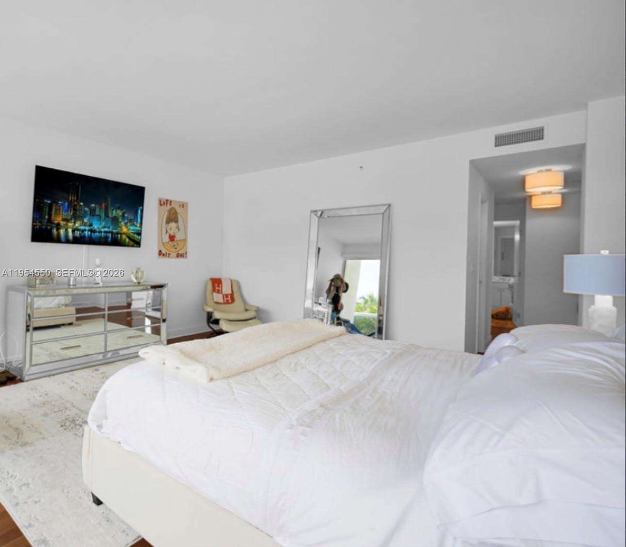 MAJESTIC TOWER AT BAL HARBOUR - 9601 Collins Ave, Bal Harbour, FL 33154 | Picture 25