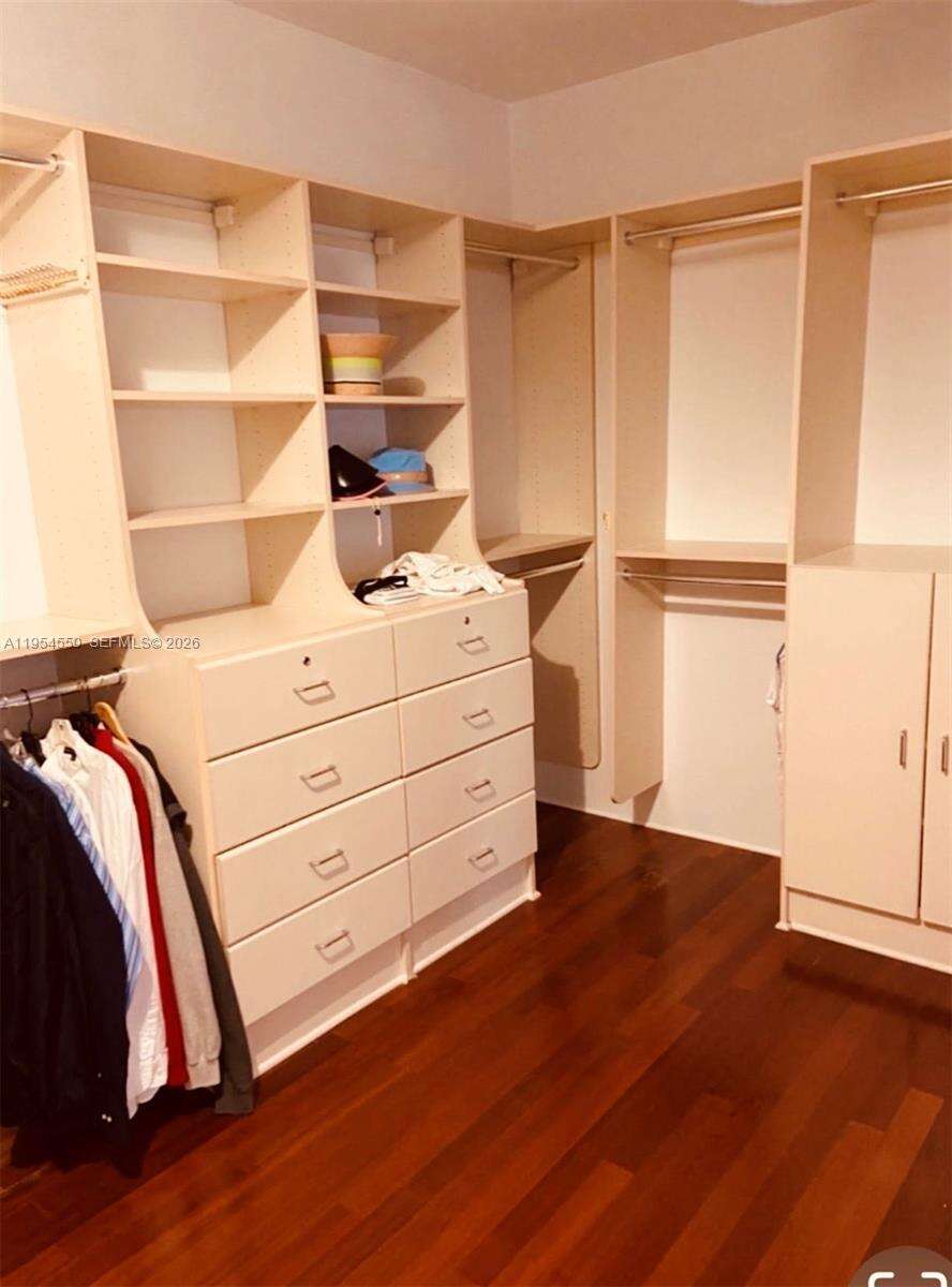 MAJESTIC TOWER AT BAL HARBOUR - 9601 Collins Ave, Bal Harbour, FL 33154 | Picture 28