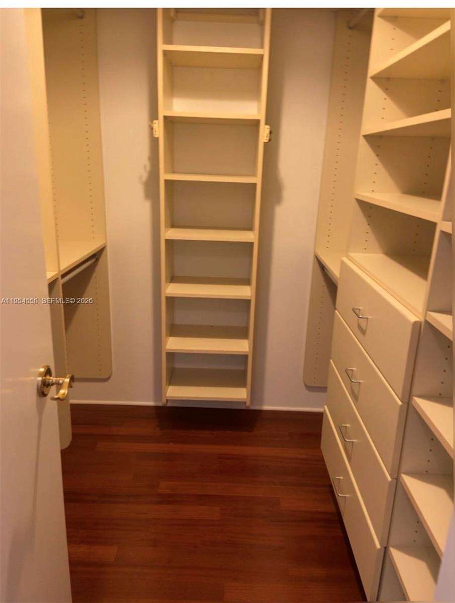 MAJESTIC TOWER AT BAL HARBOUR - 9601 Collins Ave, Bal Harbour, FL 33154 | Picture 39