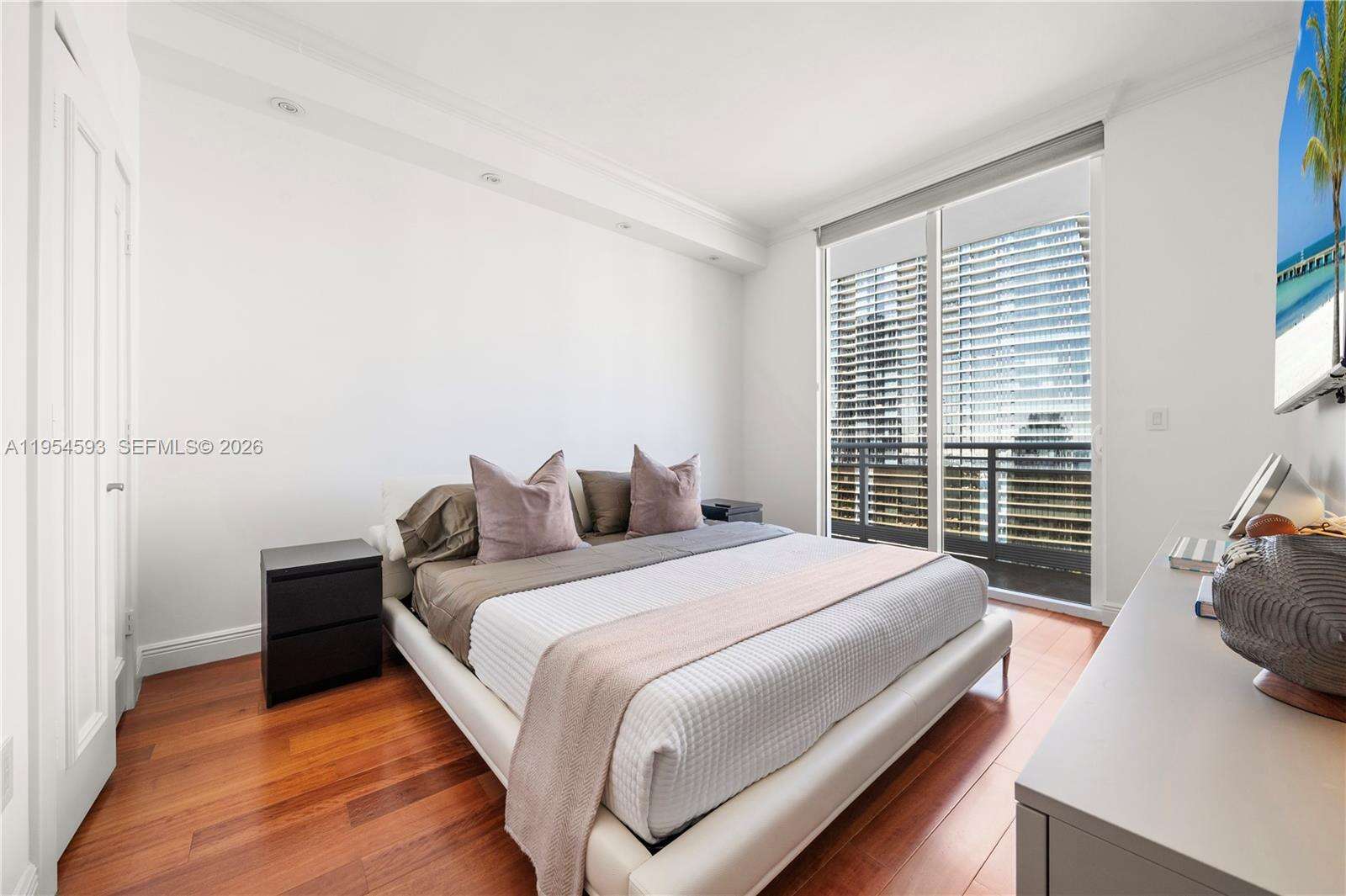 CARBONELL - 901 Brickell Key Blvd, Miami, FL 33131 | Picture 22