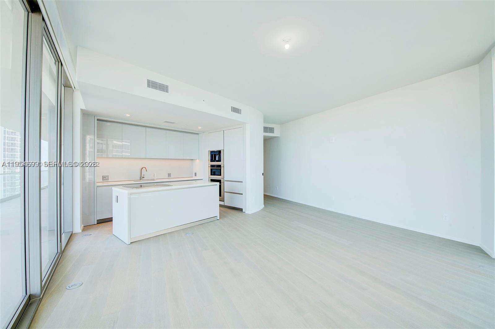 18975 COLLINS - 18975 Collins Ave, Sunny Isles Beach, FL 33160 | Picture 5