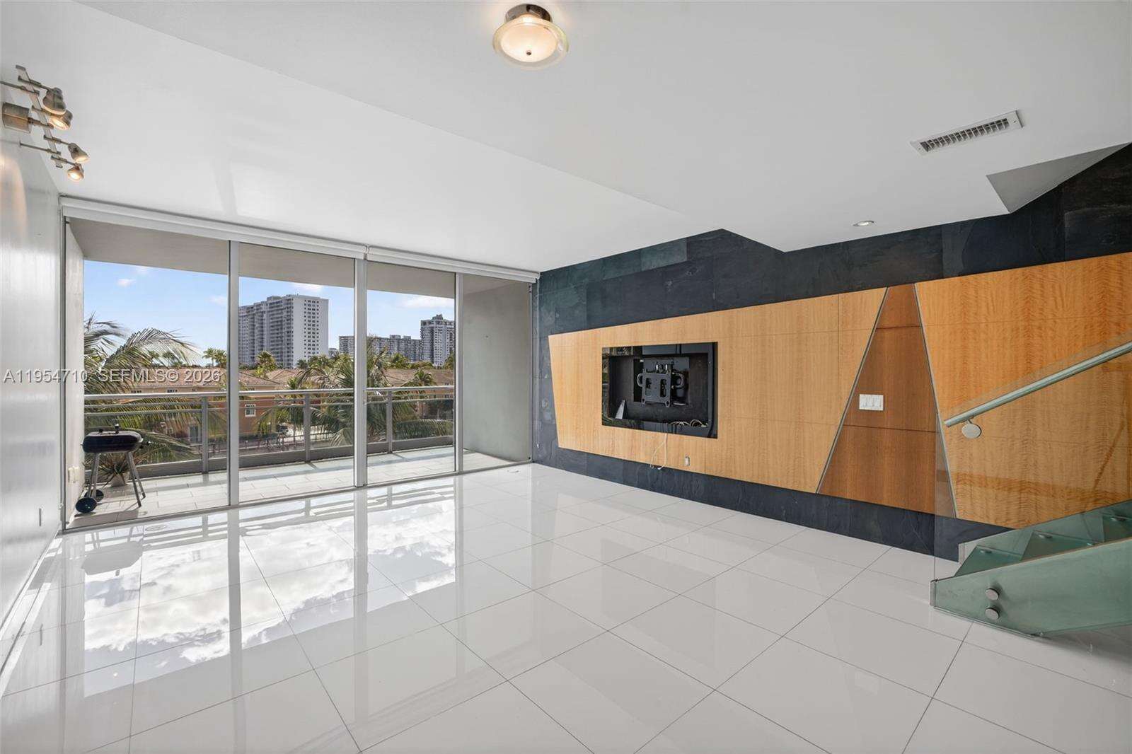 Artech at 2950 188 St, Aventura, FL 33180 - For Sale photo 24