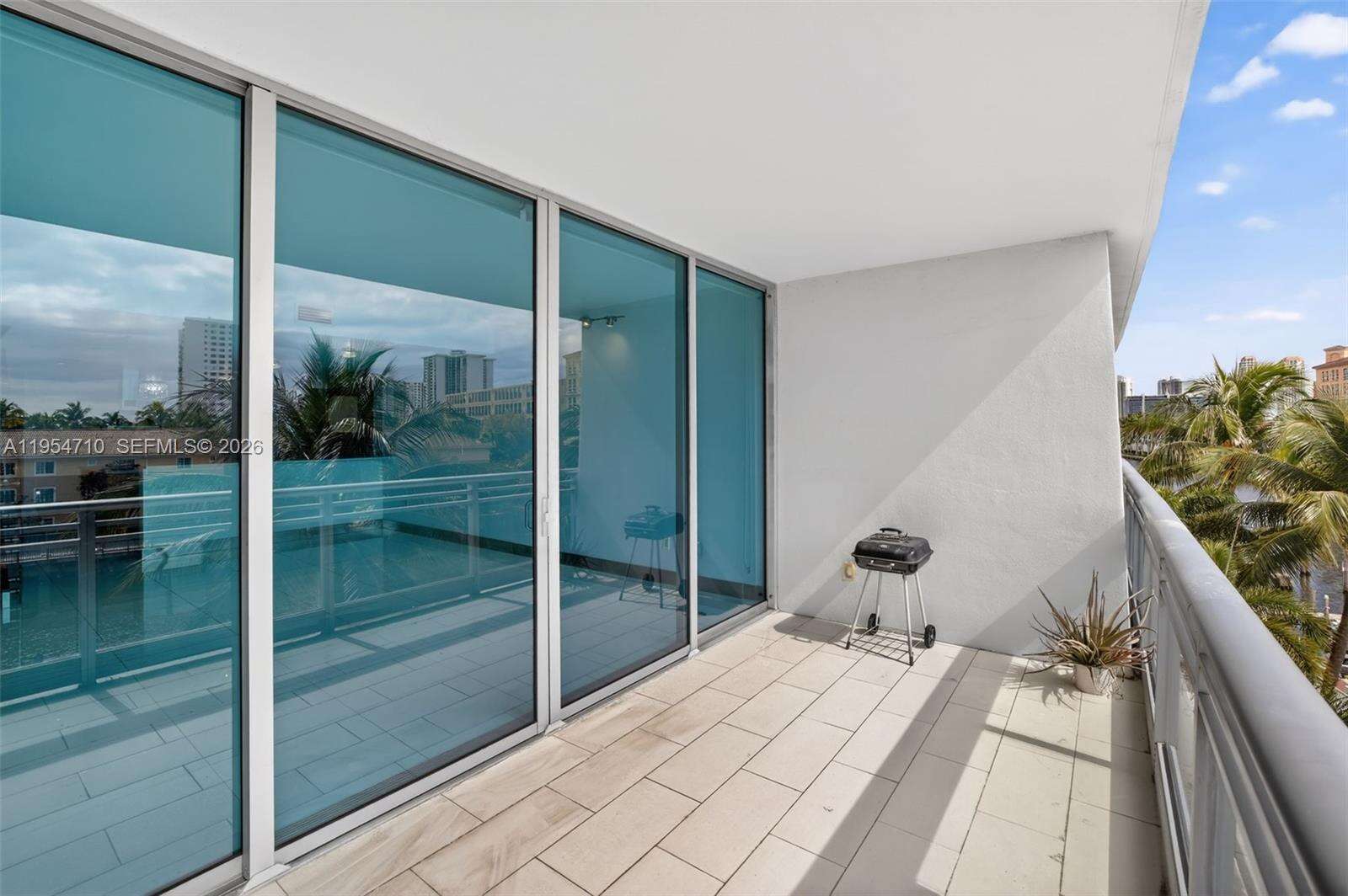 Artech at 2950 188 St, Aventura, FL 33180 - For Sale photo 35