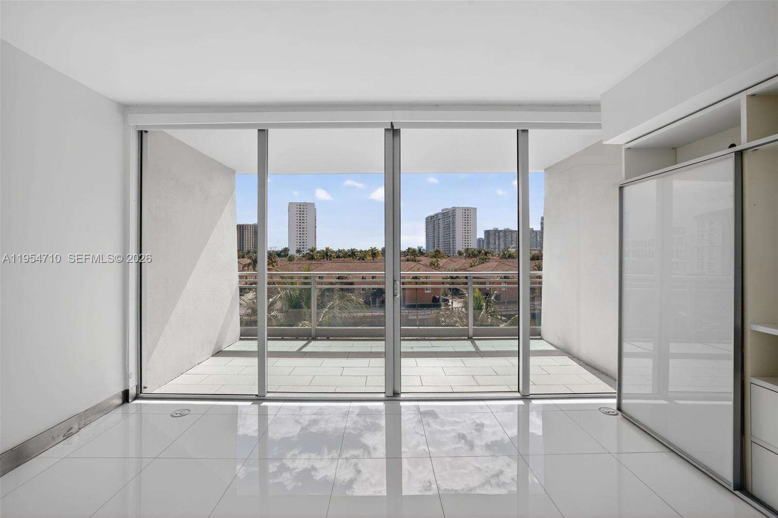 Artech at 2950 188 St, Aventura, FL 33180 - For Sale photo 37