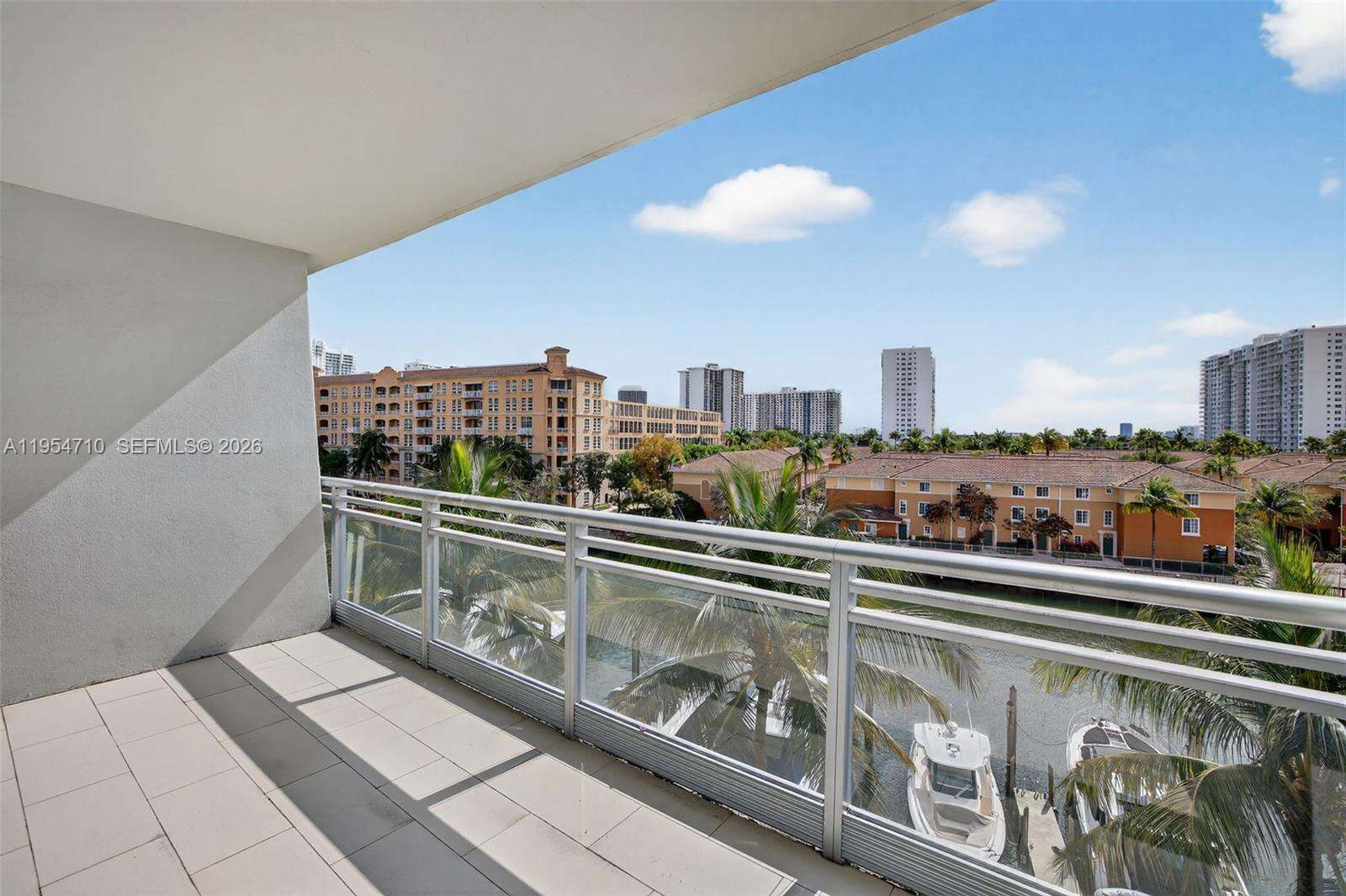 Artech at 2950 188 St, Aventura, FL 33180 - For Sale photo 57