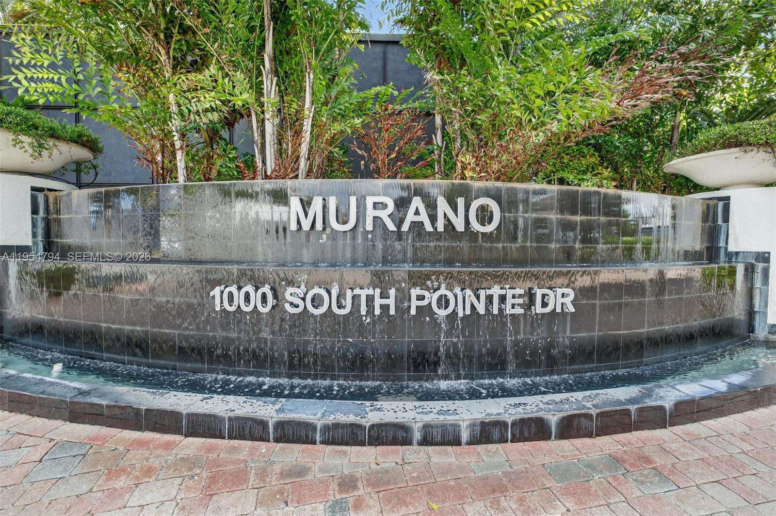 MURANO AT PORTOFINO - 1000 Pointe Dr, Miami Beach, FL 33139 | Picture 3