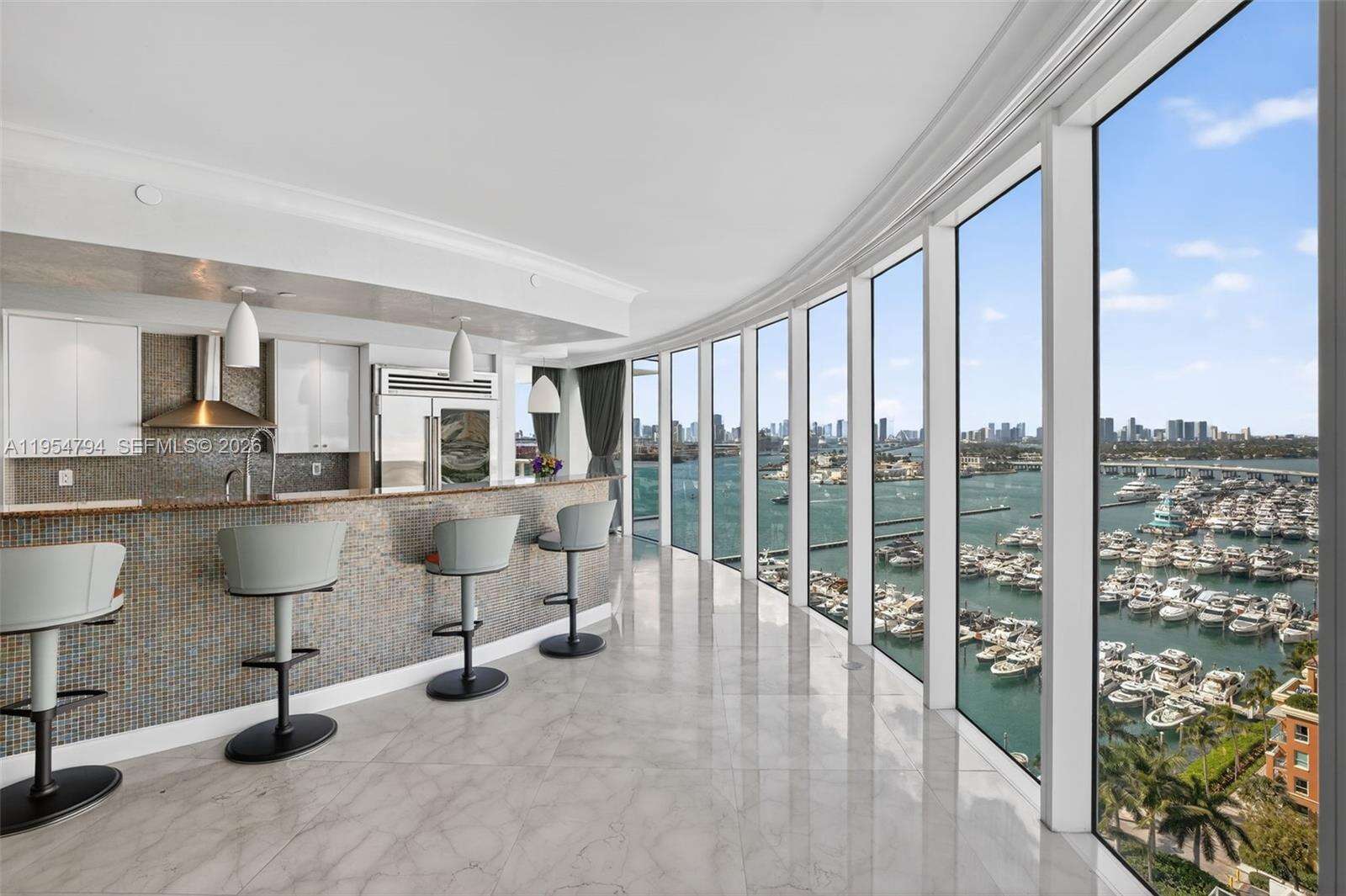 MURANO AT PORTOFINO - 1000 Pointe Dr, Miami Beach, FL 33139 | Picture 33