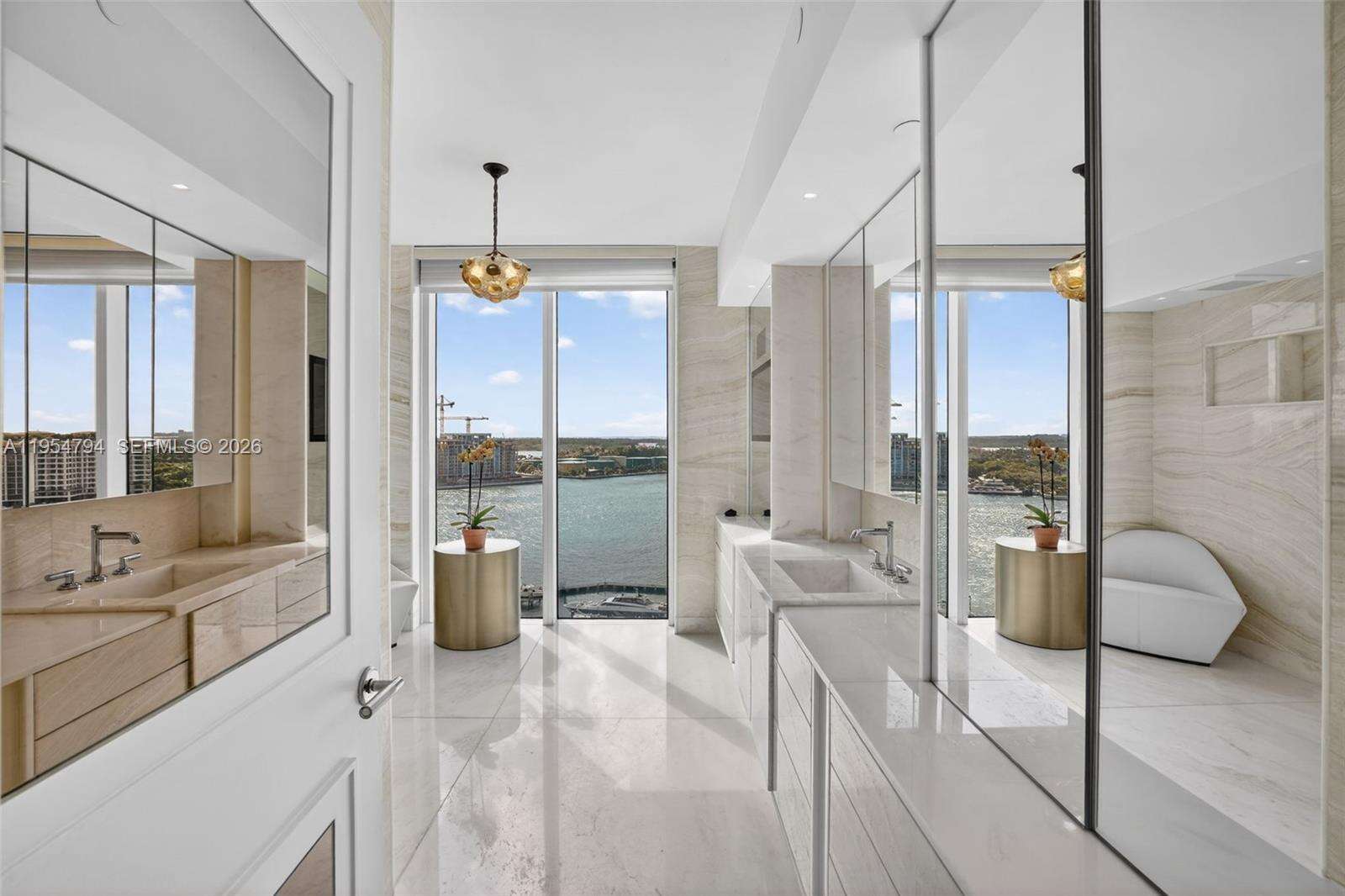 MURANO AT PORTOFINO - 1000 Pointe Dr, Miami Beach, FL 33139 | Picture 35