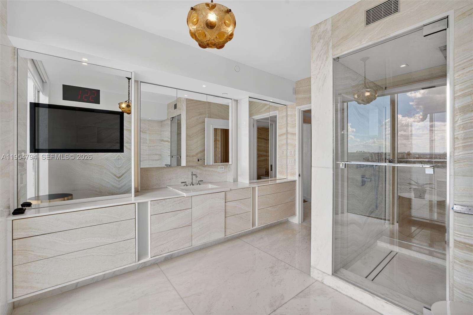 MURANO AT PORTOFINO - 1000 Pointe Dr, Miami Beach, FL 33139 | Picture 40