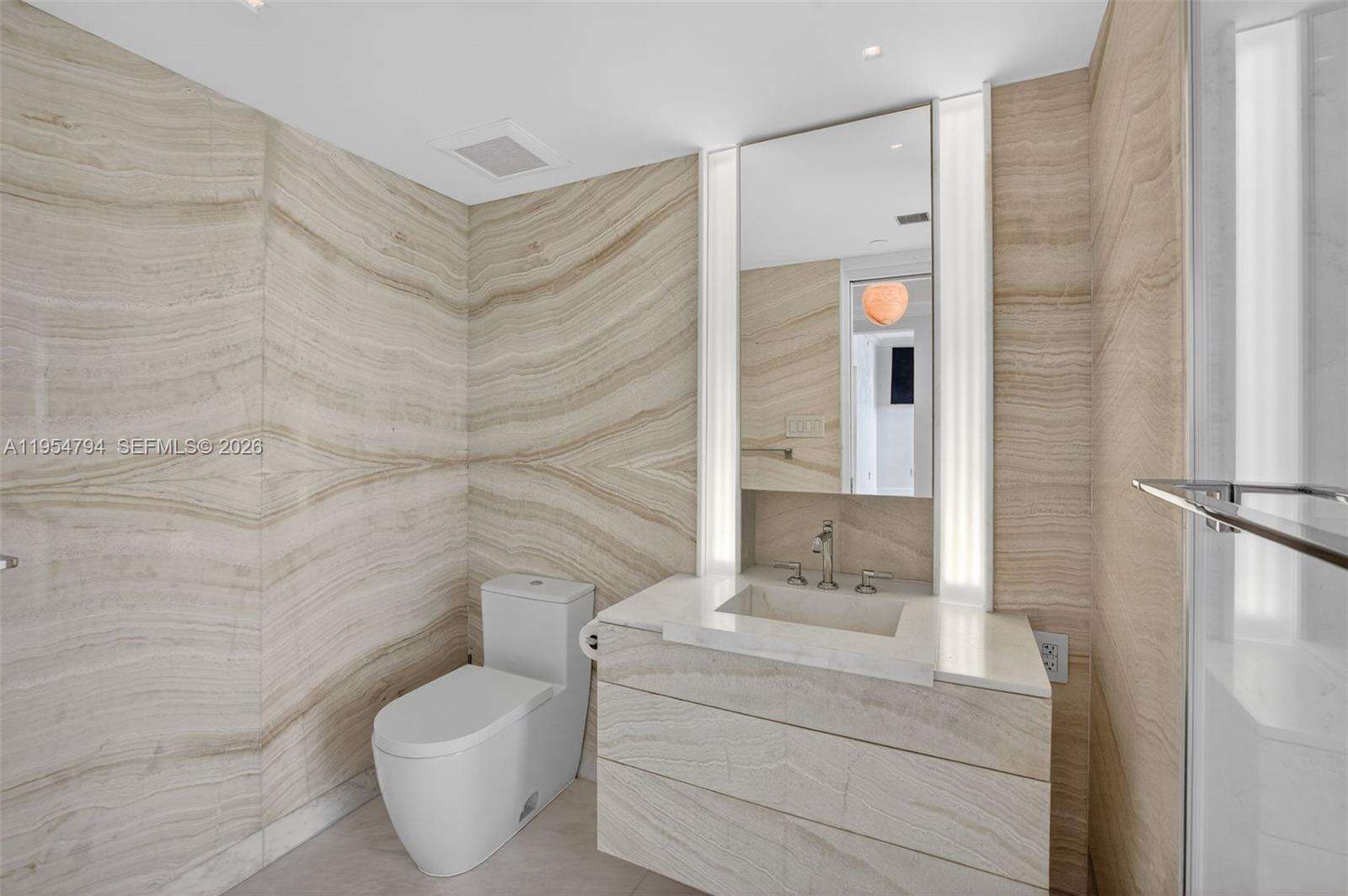 MURANO AT PORTOFINO - 1000 Pointe Dr, Miami Beach, FL 33139 | Picture 41