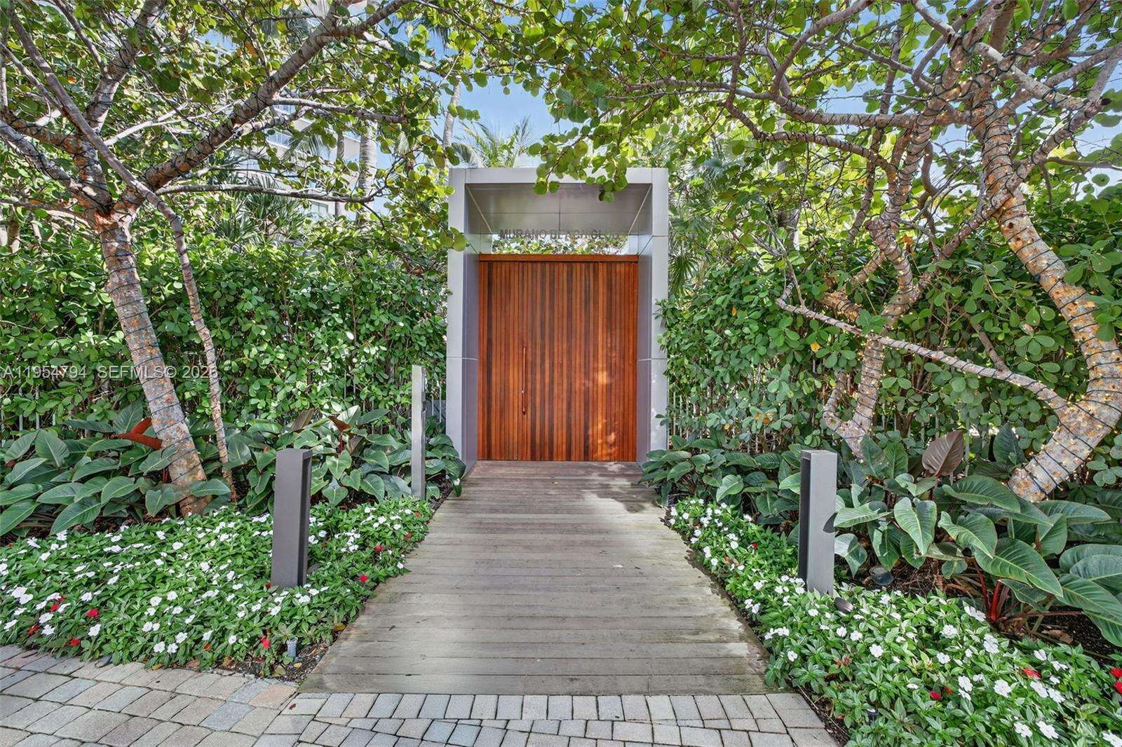 MURANO AT PORTOFINO - 1000 Pointe Dr, Miami Beach, FL 33139 | Picture 56