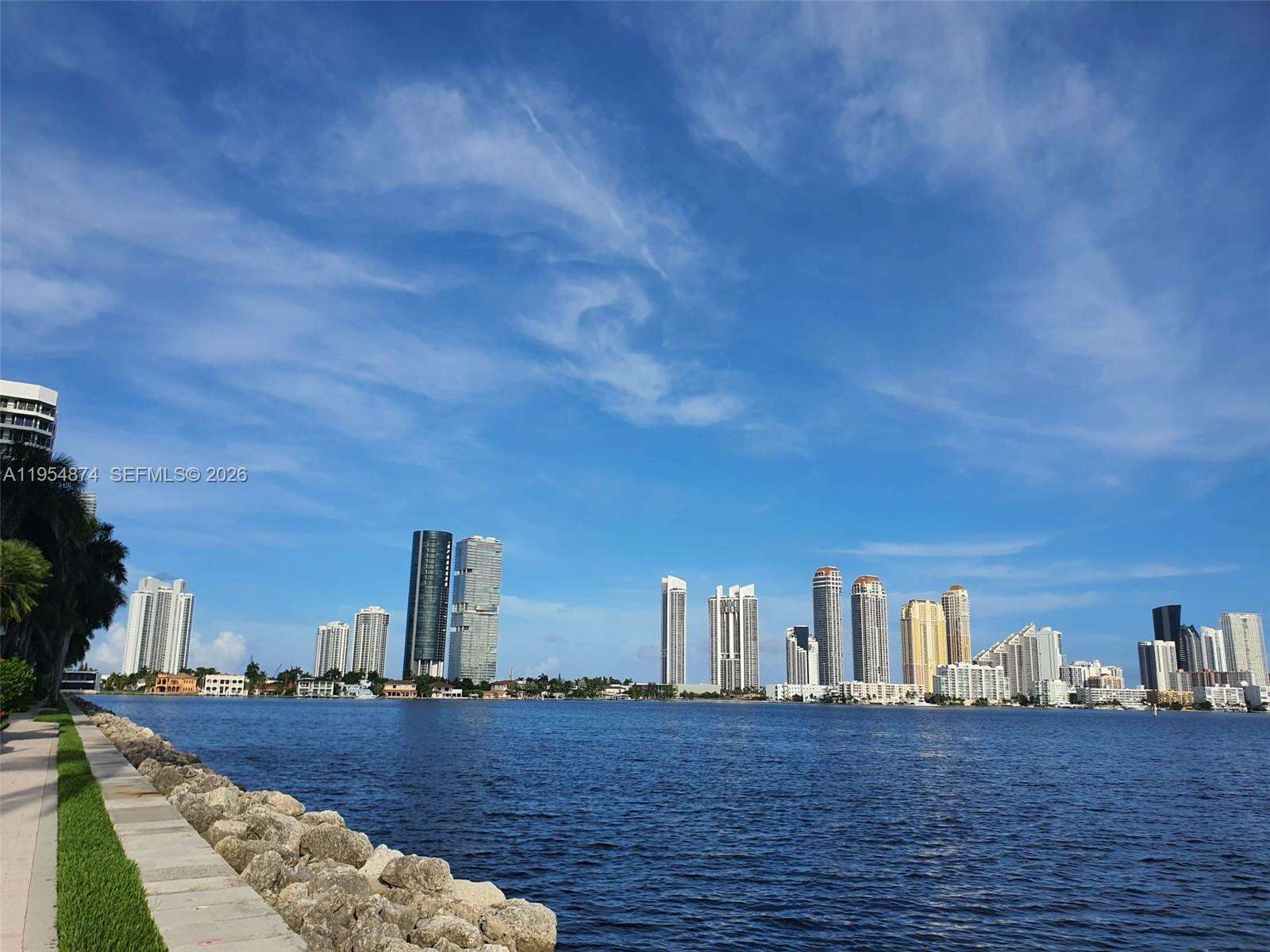 Mystic Pointe 1 at 3600 Mystic Pointe Dr, Aventura, FL 33180 - For Sale photo 16