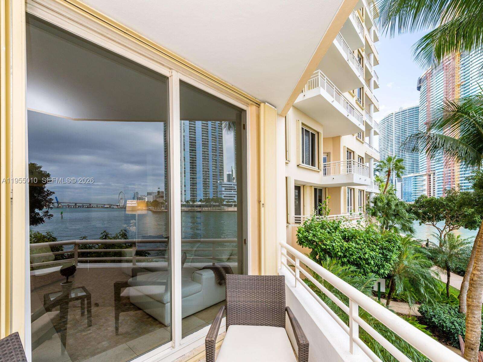 One Tequesta Point at 888 Brickell Key Dr, Miami, FL 33131 - For Sale photo 52