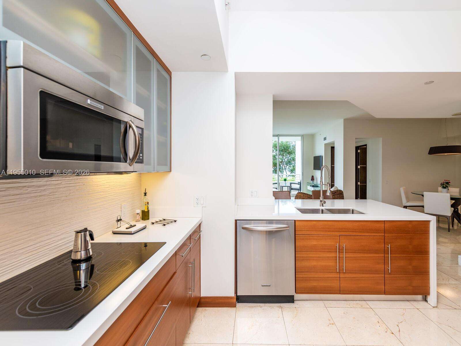 One Tequesta Point at 888 Brickell Key Dr, Miami, FL 33131 - For Sale photo 8
