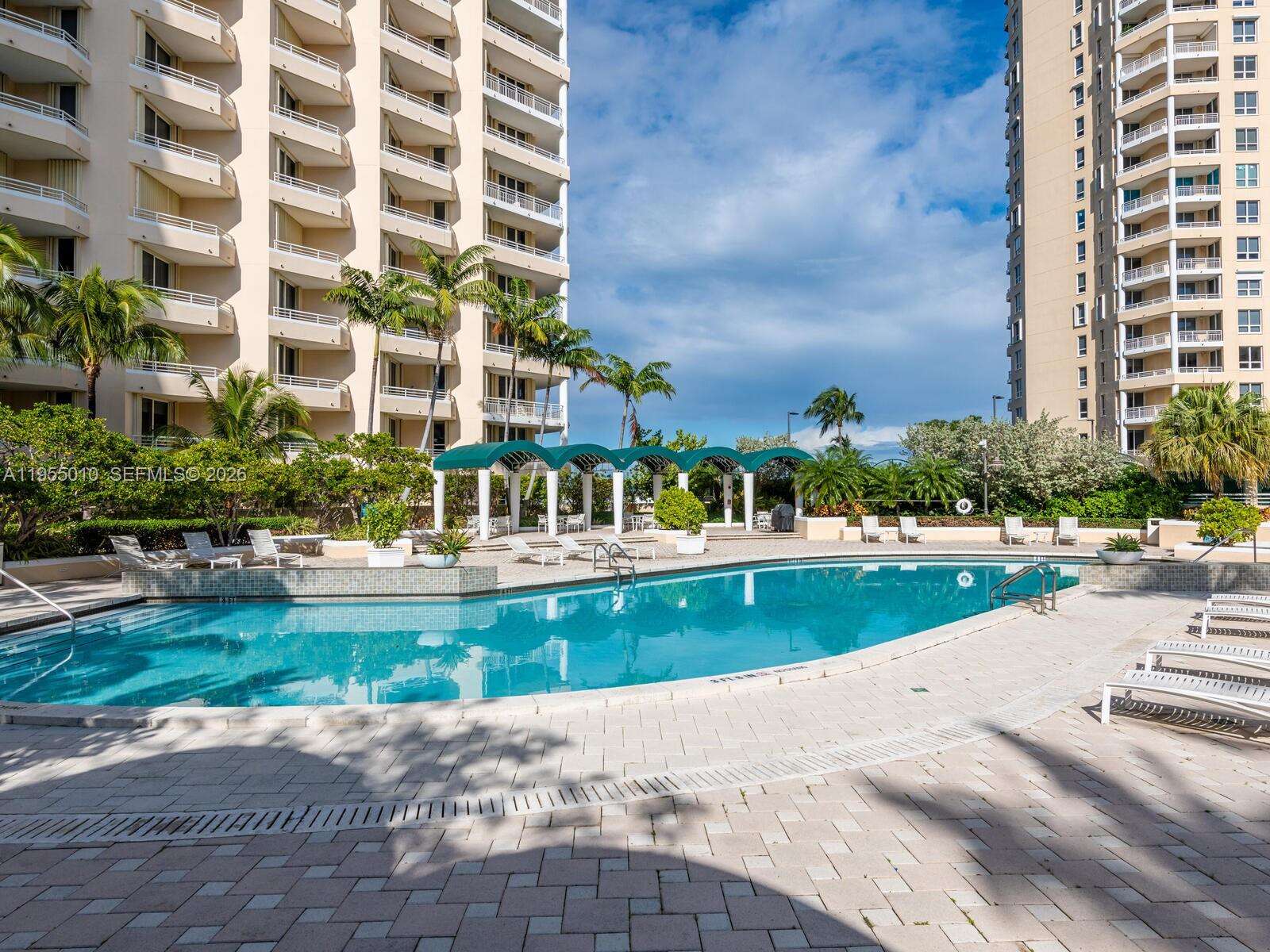 One Tequesta Point at 888 Brickell Key Dr, Miami, FL 33131 - For Sale photo 78