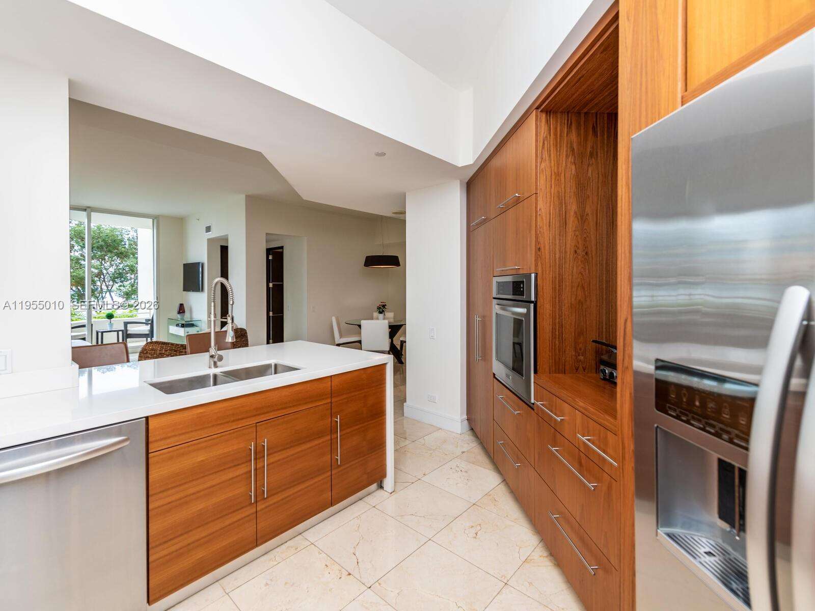 One Tequesta Point at 888 Brickell Key Dr, Miami, FL 33131 - For Sale photo 9