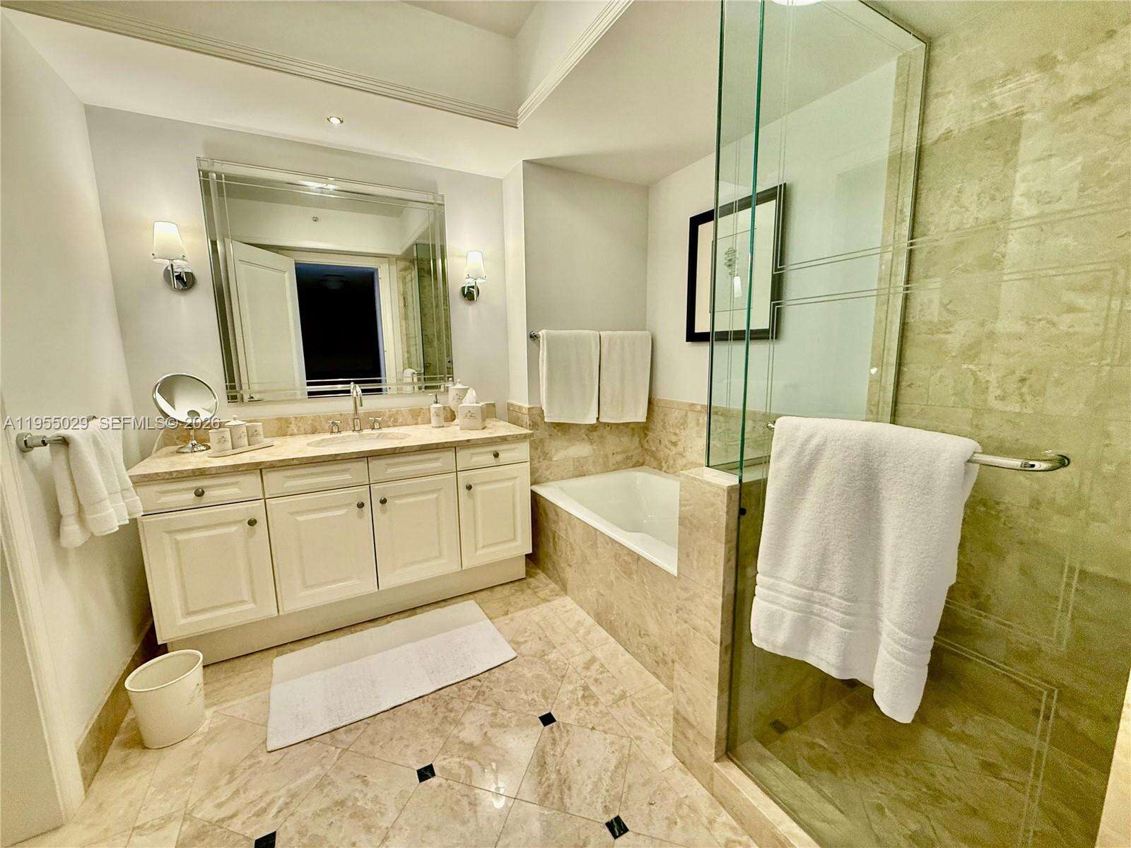 Four Seasons Residences at 1435 Brickell Ave, Miami, FL 33131 - For Sale photo 5