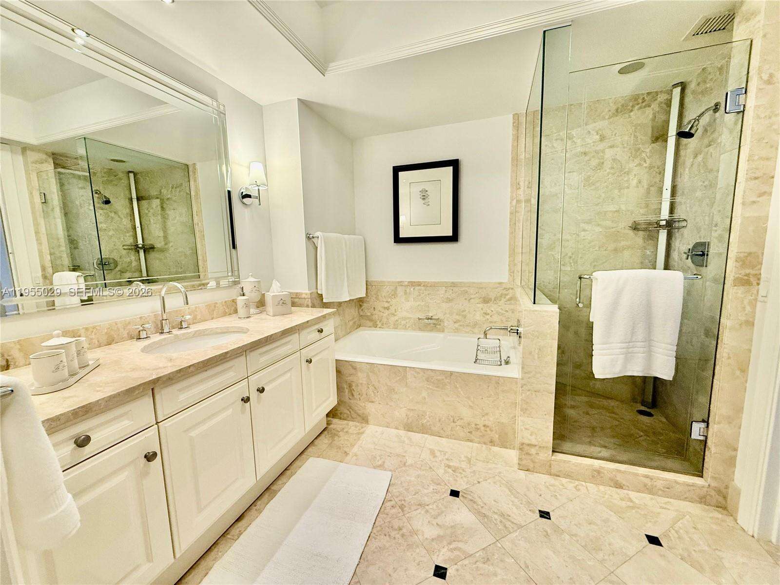Four Seasons Residences at 1435 Brickell Ave, Miami, FL 33131 - For Sale photo 6