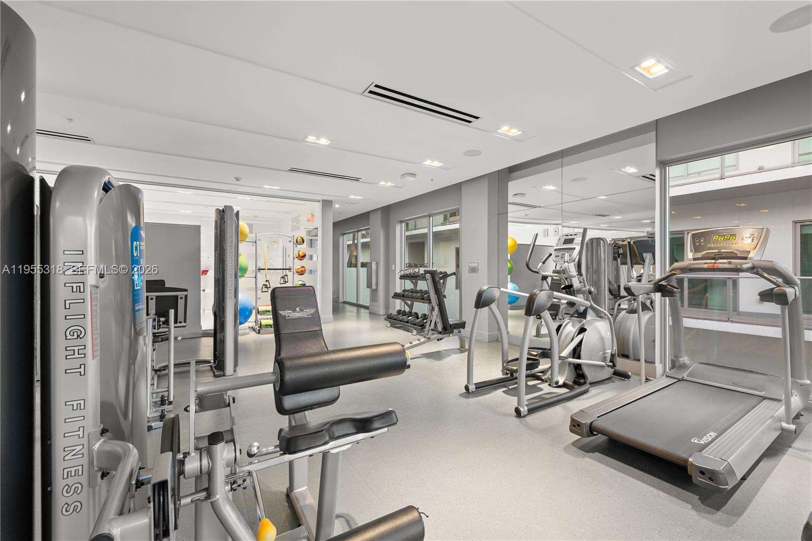 Le Parc At Brickell at 1600 1 Ave, Miami, FL 33129 - For Sale photo 29