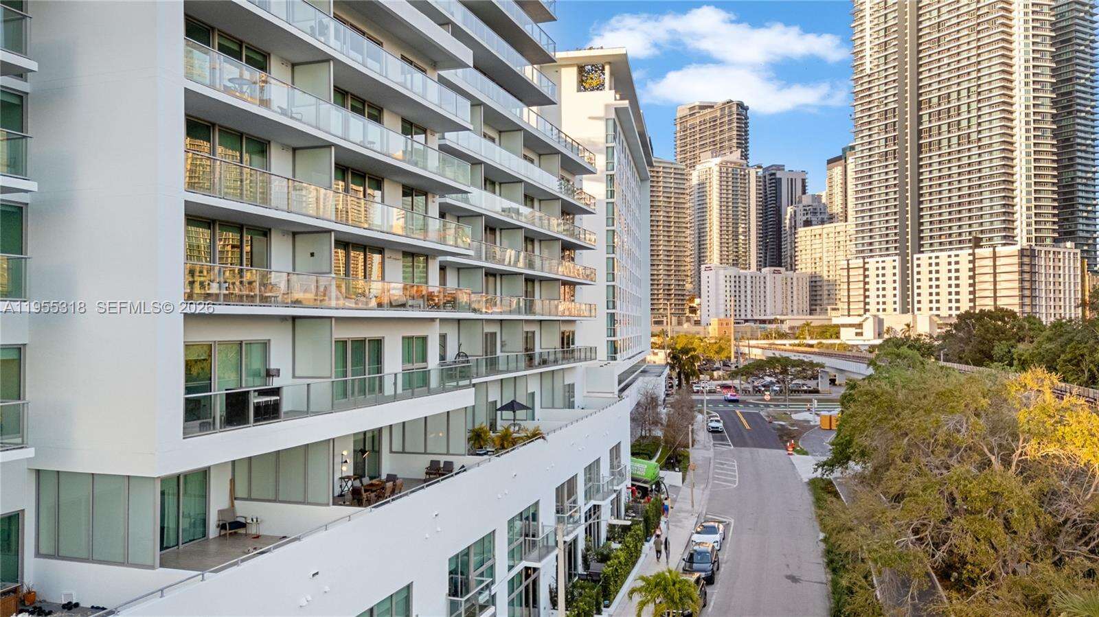 Le Parc At Brickell at 1600 1 Ave, Miami, FL 33129 - For Sale photo 36
