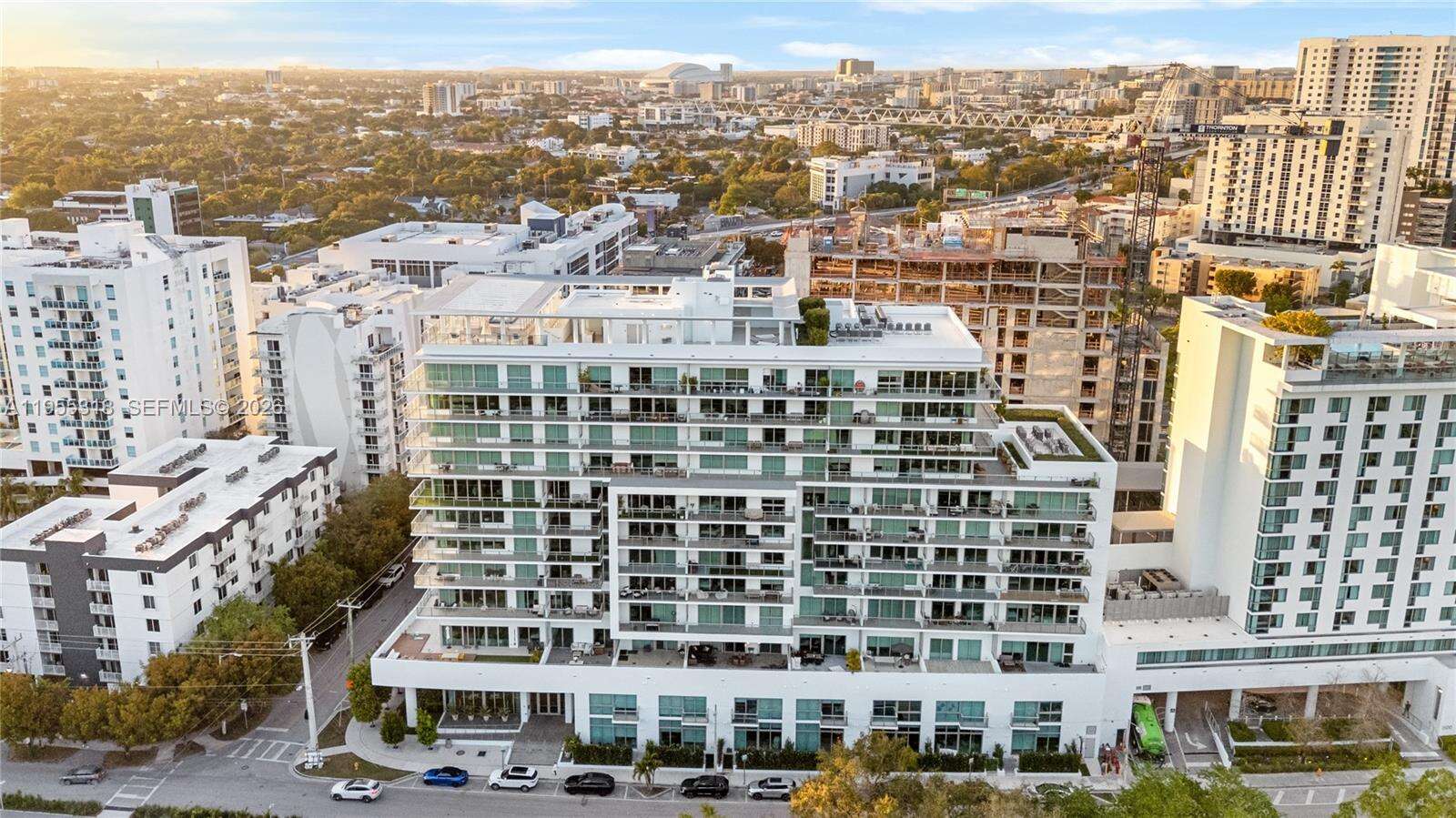 Le Parc At Brickell at 1600 1 Ave, Miami, FL 33129 - For Sale photo 38