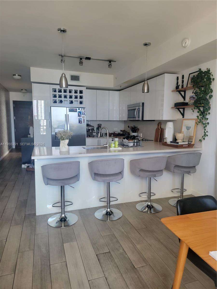Nine At Mary Brickell Village at 999 1 Ave, Miami, FL 33130 - For Sale photo 19