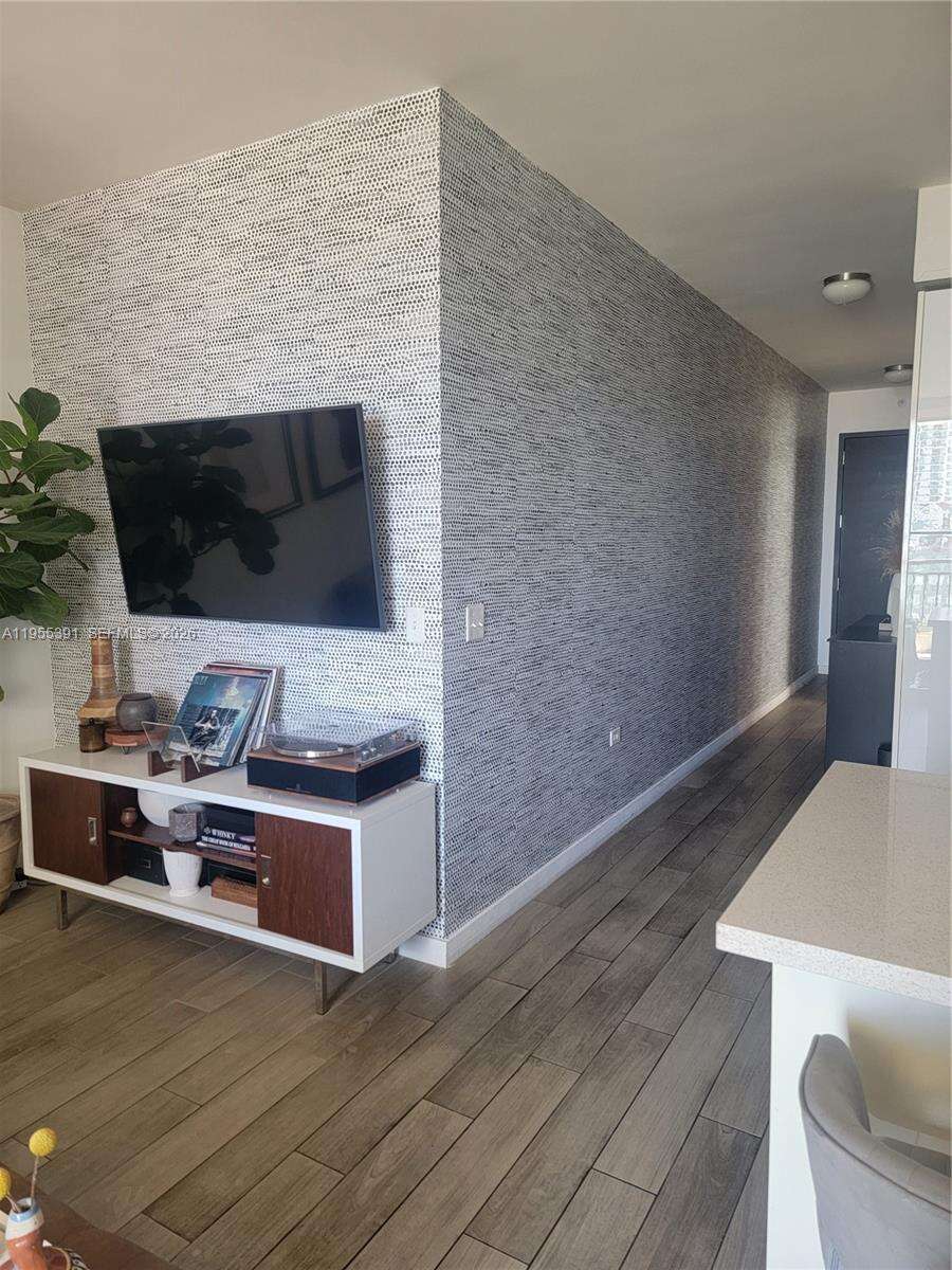 Nine At Mary Brickell Village at 999 1 Ave, Miami, FL 33130 - For Sale photo 22
