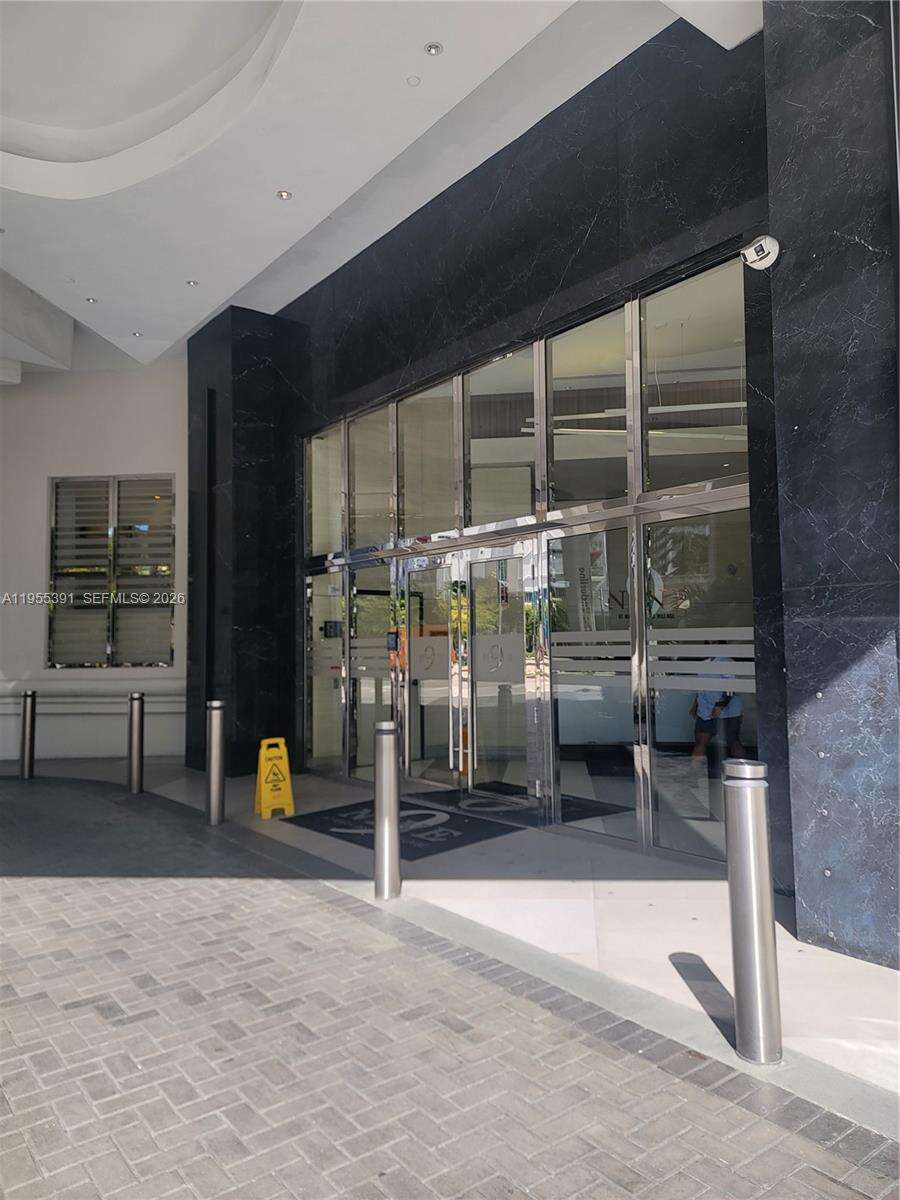 Nine At Mary Brickell Village at 999 1 Ave, Miami, FL 33130 - For Sale photo 33