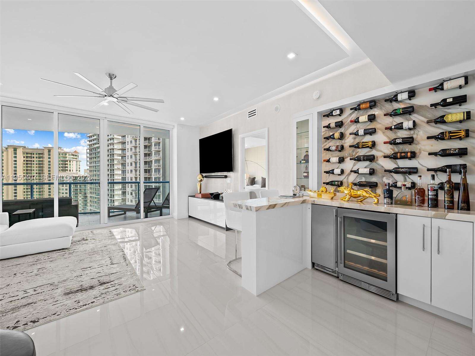 LAS OLAS RIVER HOUSE - 333 Las Olas Way, Fort Lauderdale, FL 33301 | Picture 17
