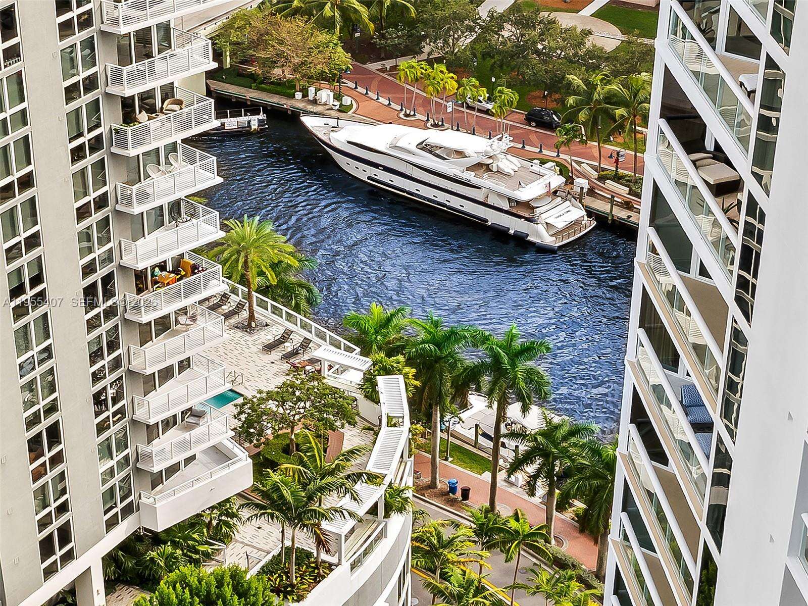 LAS OLAS RIVER HOUSE - 333 Las Olas Way, Fort Lauderdale, FL 33301 | Picture 24