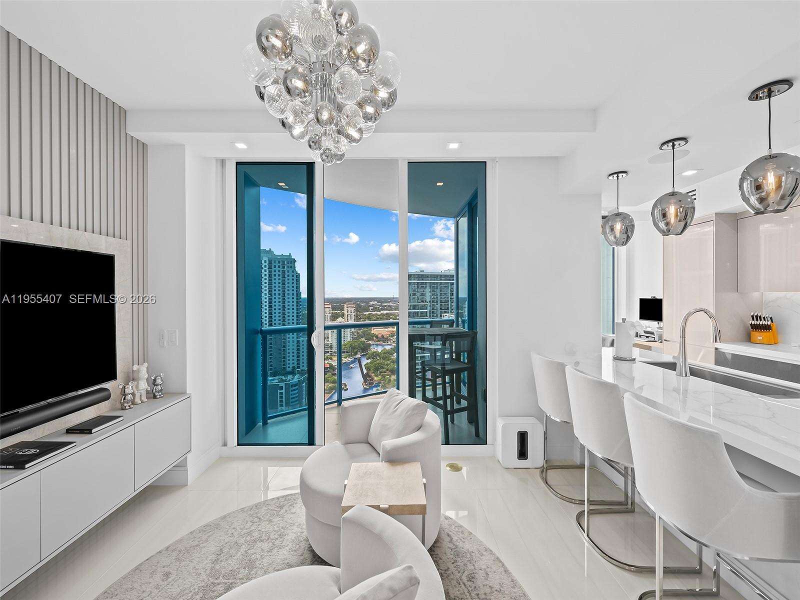 LAS OLAS RIVER HOUSE - 333 Las Olas Way, Fort Lauderdale, FL 33301 | Picture 9